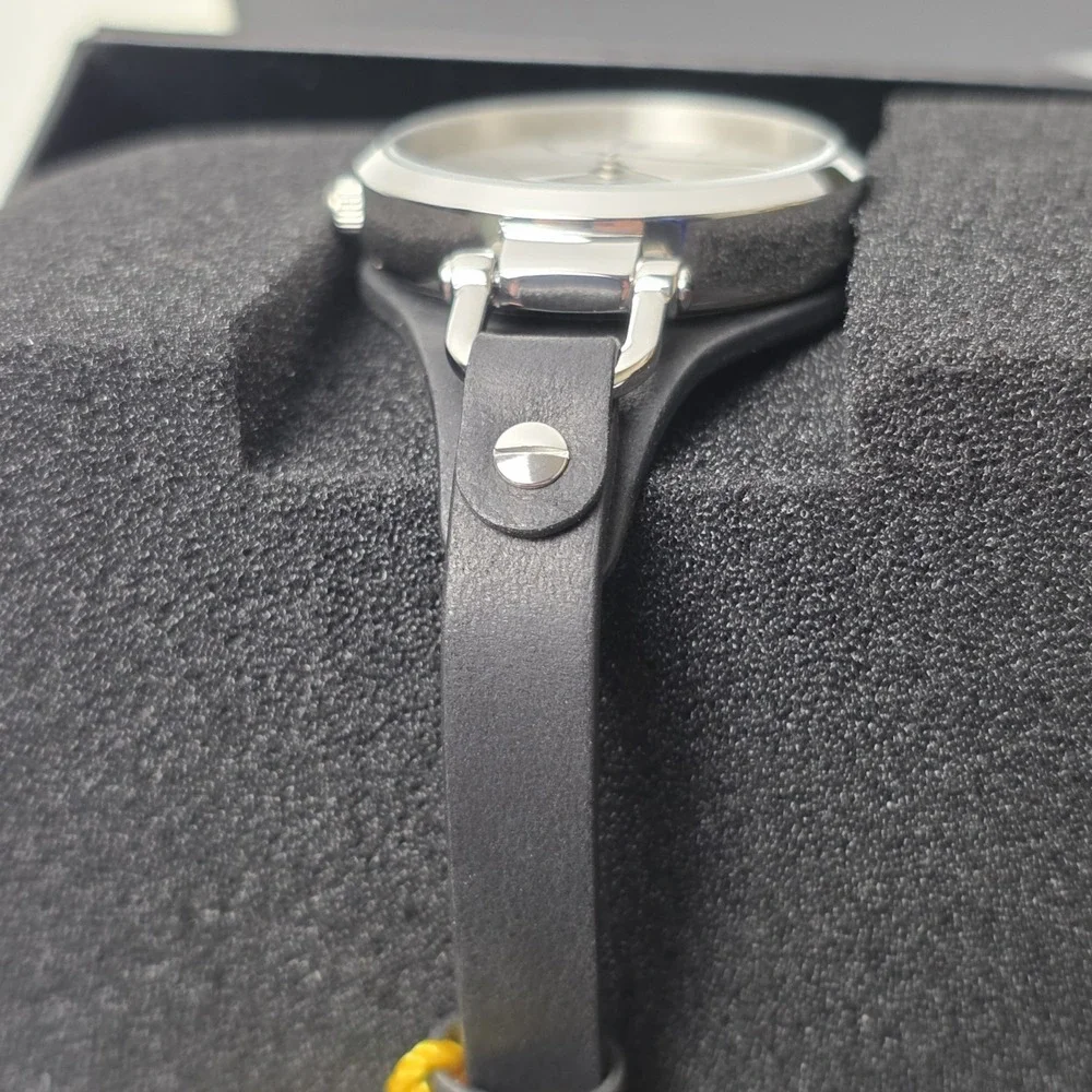 NEW Invicta Wildflower Women's Watch - 32mm, Black Leather Band (49588) #0484‎